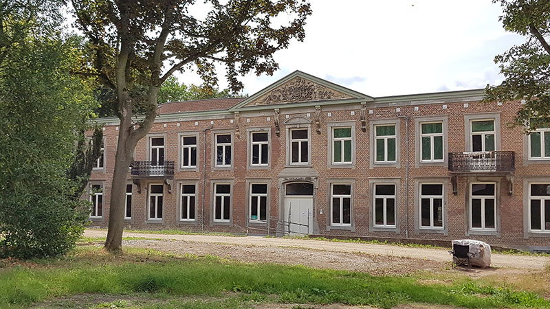 Klooster Hoogcruts in Noorbeek