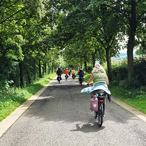 Fietsen over oude wegen in Limburg
